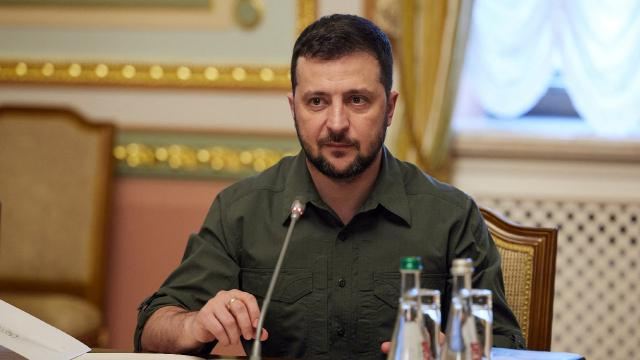 Zelenski Çin prezidenti Cinpini ölkəsinə dəvət edib 