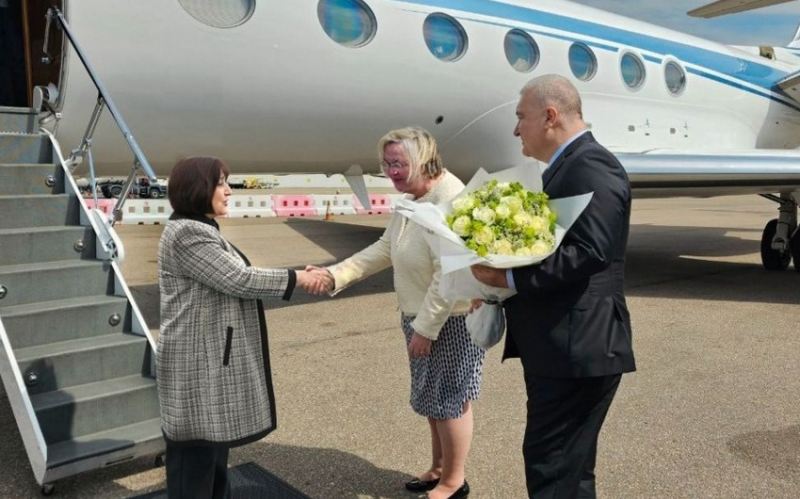 Milli Məclisin sədri Böyük Britaniyaya işgüzar səfərə gedib 