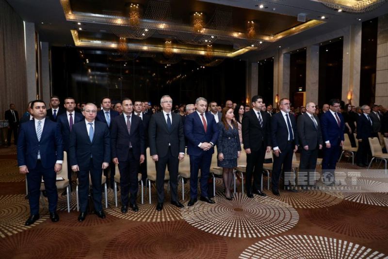 \"Ümummilli Lider Heydər Əliyevin media siyasəti və müasir Azərbaycan mediası\" mövzusunda konfrans keçirilib - FOTOLAR