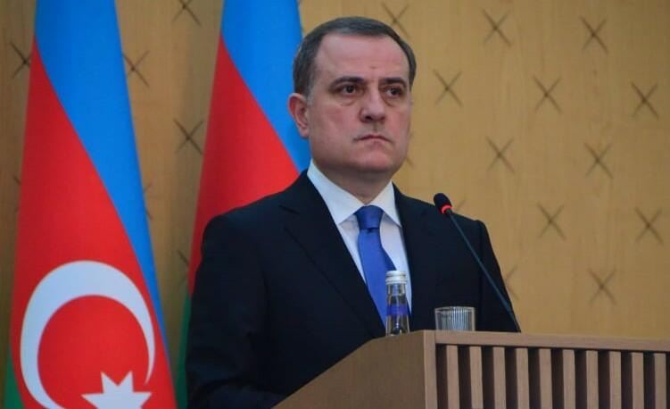 Ceyhun Bayramovun Litvaya rəsmi səfəri başladı 