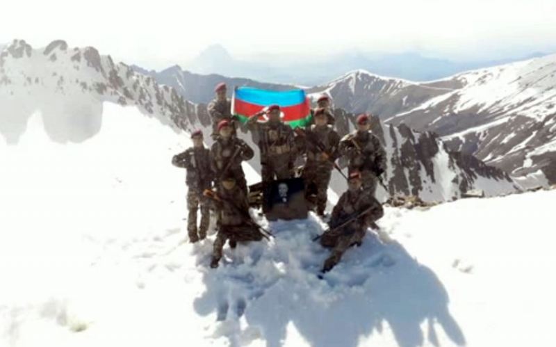 Əlahiddə Ümumqoşun Ordunun Xüsusi Təyinatlıları “Qapıcıq” zirvəsinə yürüş edib 