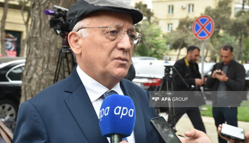 Mübariz Qurbanlı \"Məşədi Dadaş\" məscidi barədə danışdı 