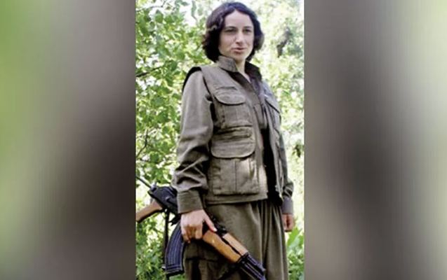 Terrorçunun yerinə səs vermək istədi, saxlanıldı 