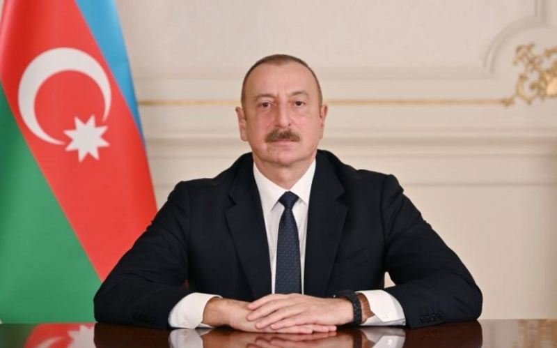 Dmitri Medvedev Prezident İlham Əliyevə məktub ünvanlayıb 