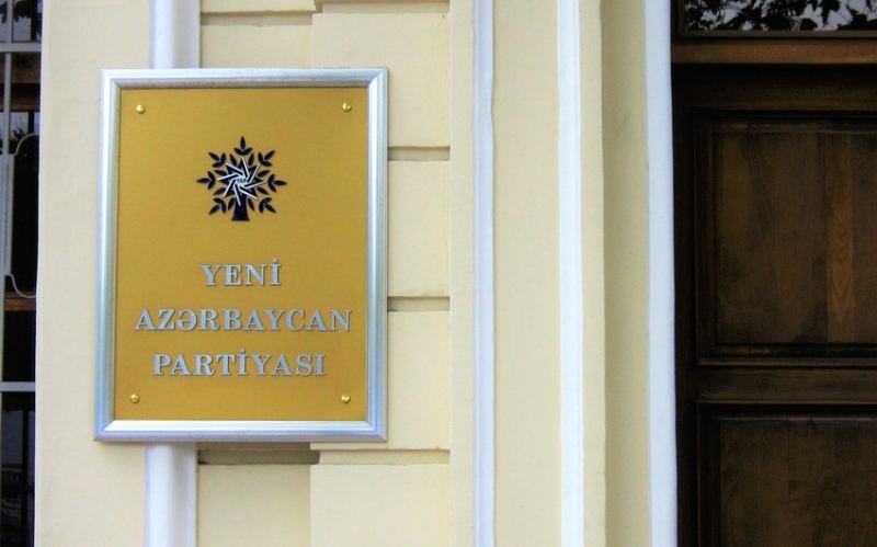 YAP-ın nüfuzuna xələl gətirən 15 nəfər partiyadan xaric edilib 