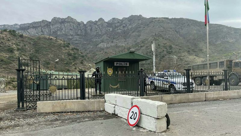 Laçın postunda vəziyyət dəyişdi: son görüntülərdə nə var? - Natiq Cəfərli \"CANLI\"da 