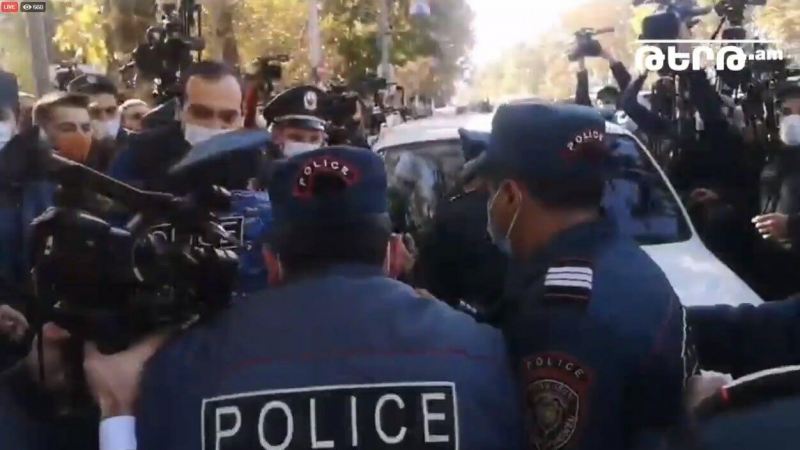 Ermənistanda vətəndaş müharibəsi törətmək istəyirlər 