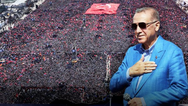 \"Ərdoğanın Oğanın dəstəyinə ehtiyacı yoxdur\" - Elxan Şahinoğlu