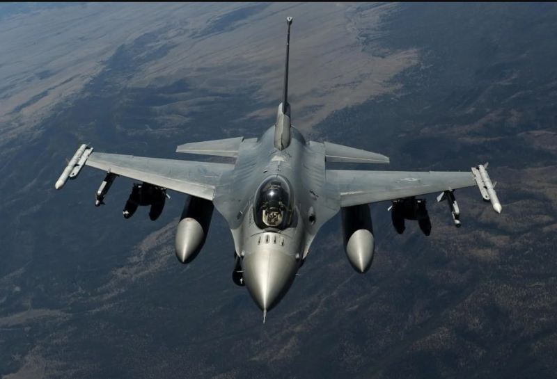 ABŞ və müttəfiqləri \"F-16\" döyüş təyyarələrini Ukraynaya təhvil verməyi planlaşdırır 