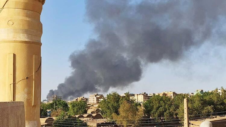 Döyüş təyyarələri Sudanın paytaxtını bombalayıb 