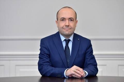 Bayramovun müavini İsrailə getdi 