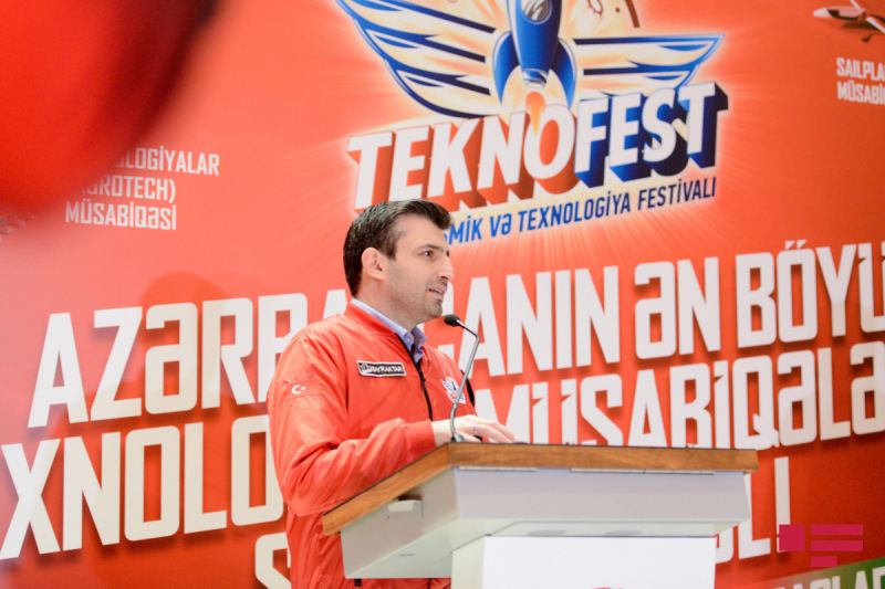 Səlcuq Bayraktar “TEXNOFEST Azərbaycan” ilə bağlı paylaşım edib 