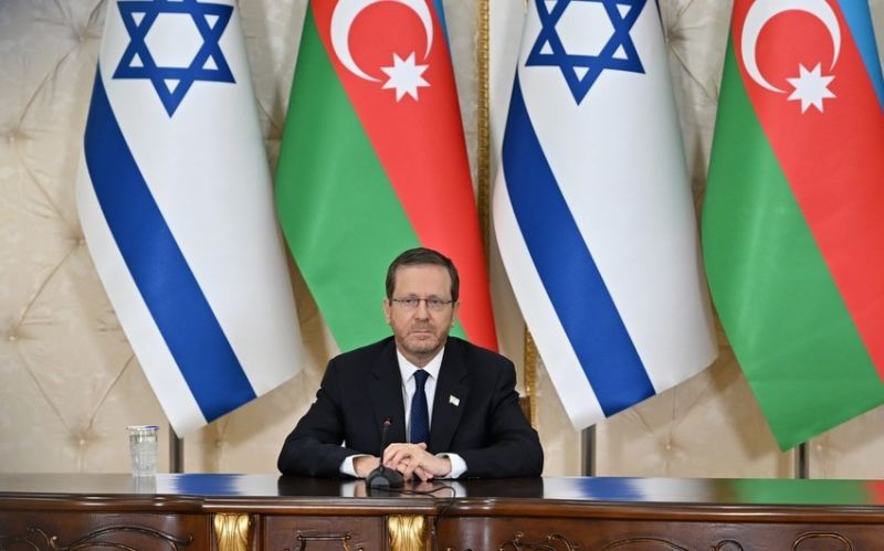 İsxak Hersoqun Azərbaycana rəsmi səfəri başa çatıb 