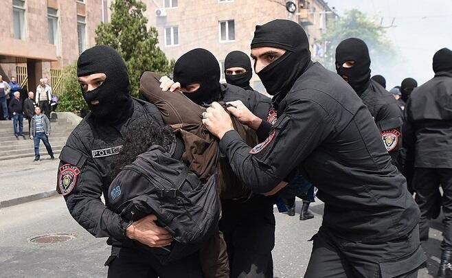 Ələ keçən terrorçular Rusiyaya bağlıdır - İrəvan 
