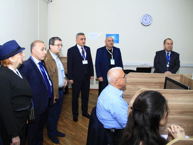 VƏKİLLƏRİN İXTİSAS KOMİSSİYASININ MƏLUMATI - FOTOLAR
