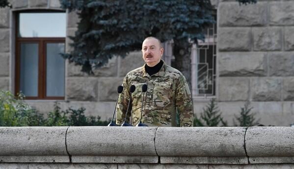 Heç kim bizim işlərimizə burnunu soxmasın - Əliyev 