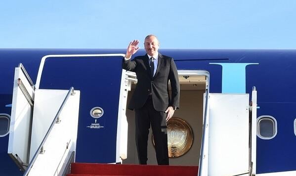 İlham Əliyevin Özbəkistana səfəri başa çatdı 