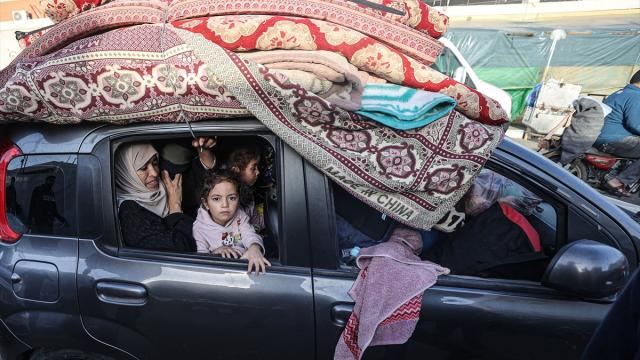 HƏMAS: Bu gün azadlığa buraxılması planlaşdırılan 33 məhbusun siyahısını aldıq 