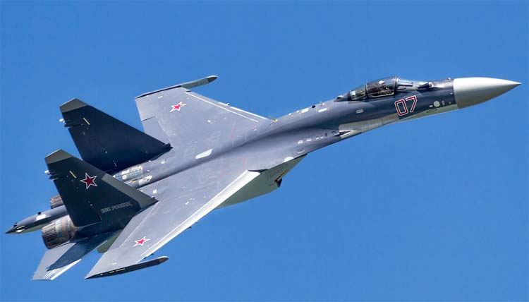 İran Rusiyadan təyyarə və helikopterlər aldı 