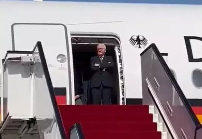 Qətərdə Almaniya prezidentinə böyük şok! Heç kim qarşılamağa gəlmədi 