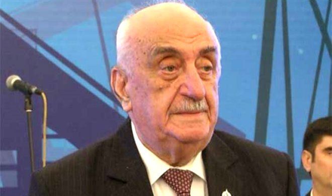 Xoşbəxt Yusifzadə vəfat etdi 