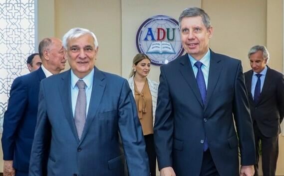 Rusiyanın ölkəmizdəki səfiri ADU-nun qonağı oldu 