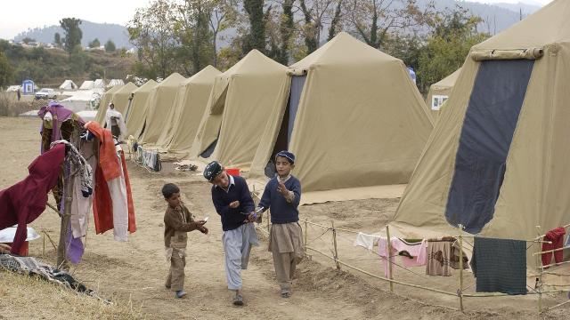 UNICEF: 43,1 milyon uşaq təbii fəlakətlər səbəbindən evlərini tərk edib 
