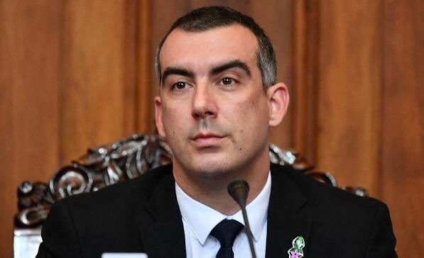 Vladimir Orliç Milli Məclisin iclasını izləyir 