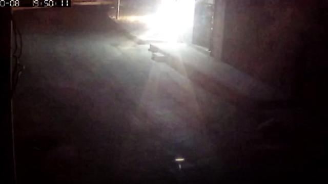 Suriya ordusunun Hələb çölündə kaset bombalı hücumu: 3 yaralı var