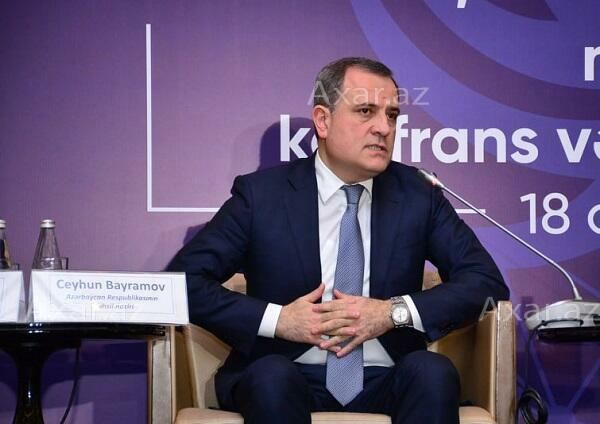 XİN başçısı Lui Bono ilə görüşdü 