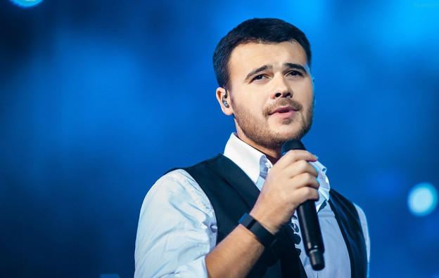 Emin Bakıda konsert verəcək 