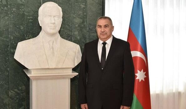 Nazir müavininə ağır itki 