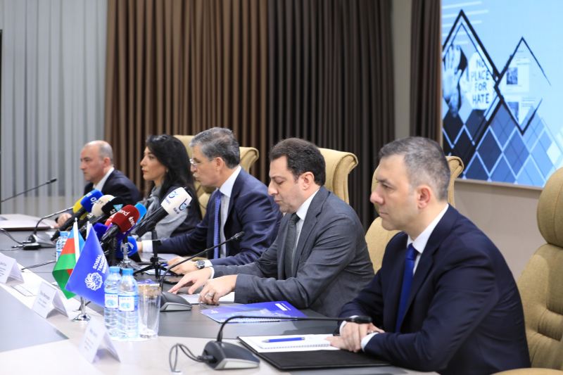 Coğrafiya taledir və əbədi düşmənçilik dünyanı özü boyda Qəzzaya çevirər” - Zahid Oruc
