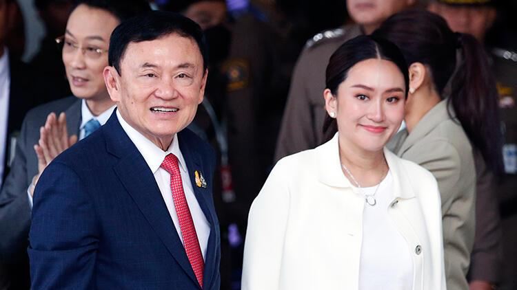 Taylandın keçmiş baş naziri Thaksinin həbs cəzası azaldılıb 