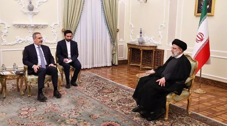 Hakan Fidan  Tehranda İbrahim Rəisi ilə görüşüb 