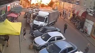 Ukraynada mülki yaşayış məntəqəsinə hücum 