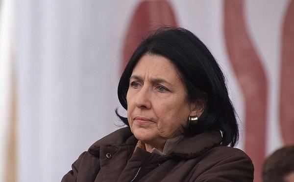 Tiflis Rusiya qarşısında sürünməyəcək - Zurabişvili 