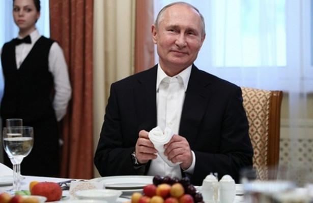 Çubaysın ölkədən niyə qaçdığını anlamıram - Putin 