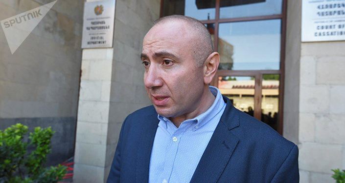 Tevanyan: Azərbaycan ancaq hərbi hədəfləri vurur 