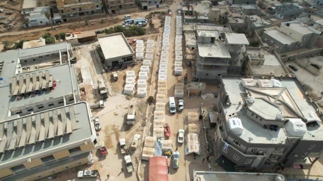 AFAD Liviyada sığınacaq çadırları və səhra xəstəxanası qurub 
