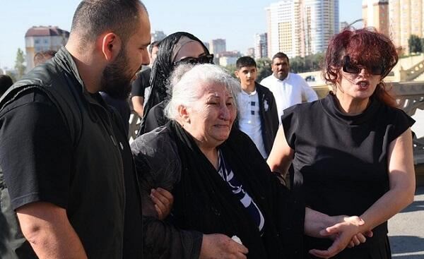 Qənirə Paşayeva ilə vida mərasimi başa çatdı - Foto 
