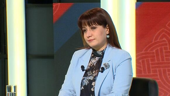 Paşinyanın sözçüsü “artsax” dediyinə görə üzr istədi - Video 