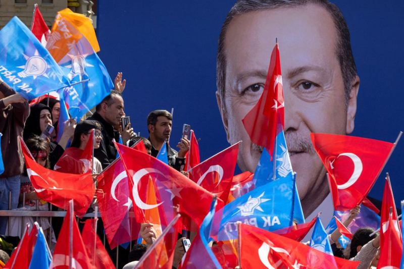 \"Erdoğana diktator deyənlər bir az utansınlar\" - Natiq Cəfərli Türkiyədəki bələdiyyə seçkilərindən danışdı