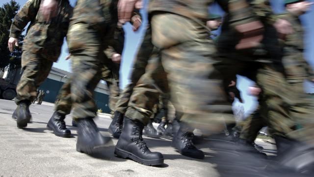 Almaniya Silahlı Qüvvələri yenidən qurulacaq 