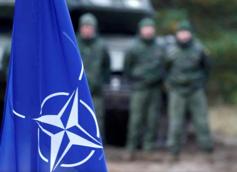 NATO Ukraynaya hərbi dəstəyi gücləndirməlidir 