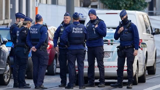 Belçikada bomba təhlükəsi: Brüssel Ədliyyə Sarayı boşaldılıb 