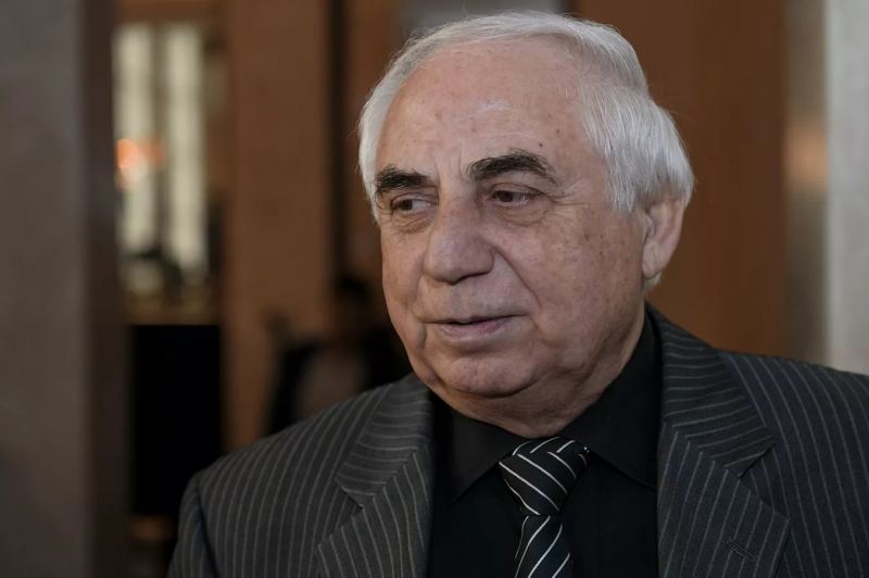 Sabiq millət vəkili Hadı Rəcəbli vəfat edib 
