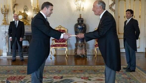 Portuqaliya prezidenti səfirimizi qəbul etdi 