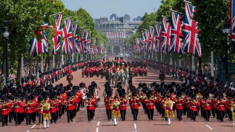 Böyük Britaniya müdafiə xərclərini artıracaq 