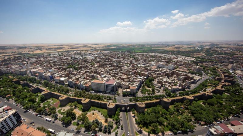 Qədim tarix, zəngin mədəniyyət və göz oxşayan təbiət: Diyarbəkirin gəzməli-görməli yerləri (FİLM) 